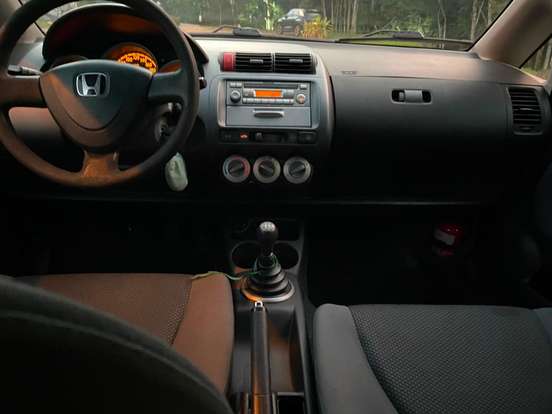 HONDA-FIT-2007