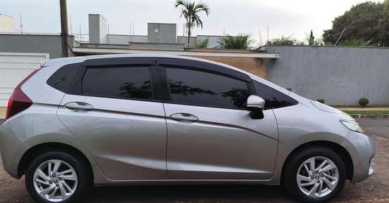 HONDA-FIT-2016