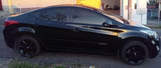 HYUNDAI-ELANTRA-2011