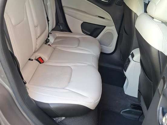 JEEP-COMPASS-2.0 16V FLEX LONGITUDE AUTOMÁTICO JEEP-COMPASS-2019