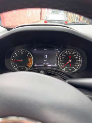 JEEP-RENEGADE-2.0 16V TURBO DIESEL TRAILHAWK 4P 4X4 AUTOMÁTICO JEEP-RENEGADE-2015