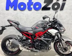 KAWASAKI Z900 KAWASAKI Z900