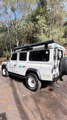 LAND ROVER-DEFENDER-2000