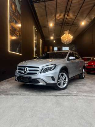 MERCEDES-BENZ-GLA 200-1.6 CGI ADVANCE 16V TURBO FLEX 4P AUTOMÁTICO MERCEDES-BENZ-GLA 200-2017