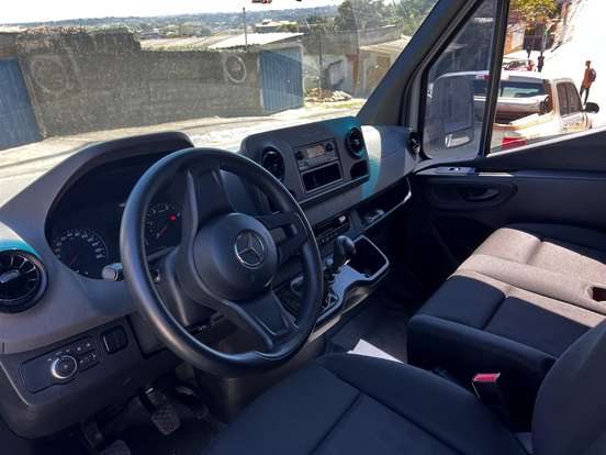 MERCEDES-BENZ-SPRINTER-2022