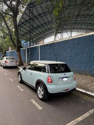 MINI-ONE-2011