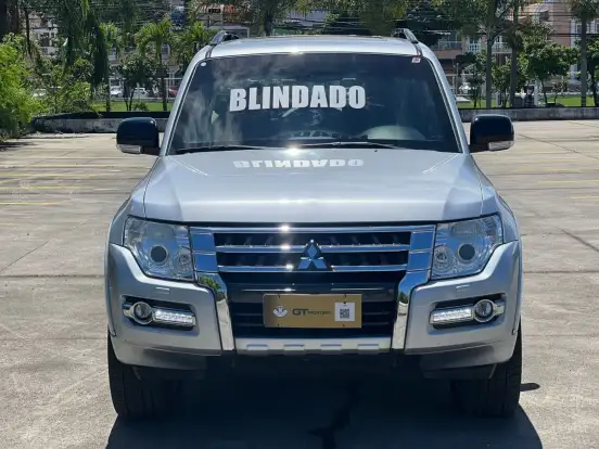 MITSUBISHI-PAJERO-3.2 HPE 4X4 7 LUGARES 16V TURBO INTERCOOLER DIESEL 4P AUTOMÁTICO MITSUBISHI-PAJERO-2015