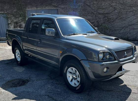 MITSUBISHI L200 2.5 SPORT HPE 4X4 CD 8V TURBO INTERCOOLER DIESEL 4P AUTOMÁTICO