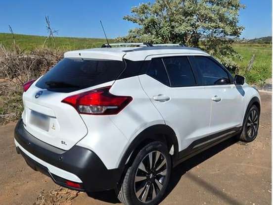NISSAN-KICKS-1.6 16V FLEXSTART SL 4P XTRONIC NISSAN-KICKS-2017