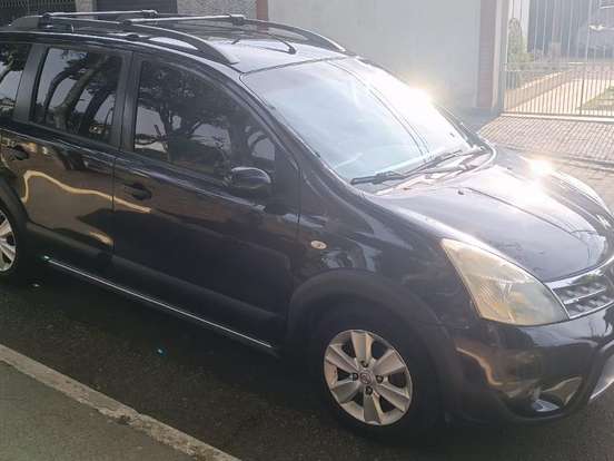 NISSAN-LIVINA-1.8 SL X-GEAR 16V FLEX 4P AUTOMÁTICO NISSAN-LIVINA-2011