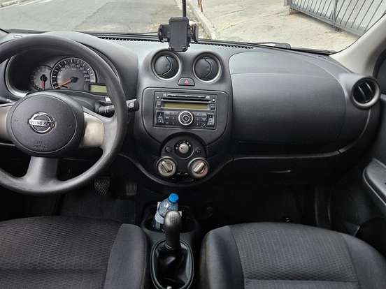 NISSAN-MARCH-1.6 SR 16V FLEX 4P MANUAL NISSAN-MARCH-2011