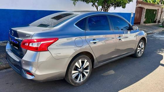 NISSAN SENTRA 2.0 SV 16V FLEXSTART 4P AUTOMÁTICO