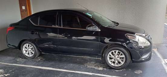 NISSAN-VERSA-2018