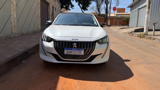 PEUGEOT 208 1.6 16V FLEX GRIFFE AT6