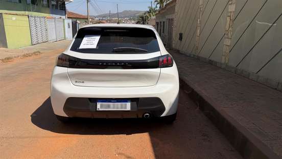 PEUGEOT-208-2022