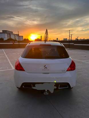 PEUGEOT-308-2013