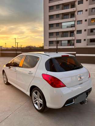 PEUGEOT-308-2013