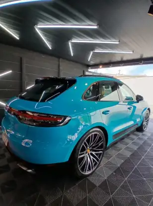 PORSCHE-MACAN-2020