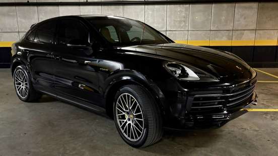 PORSCHE-CAYENNE-2023