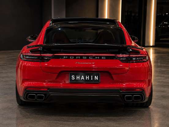 PORSCHE-PANAMERA-2019