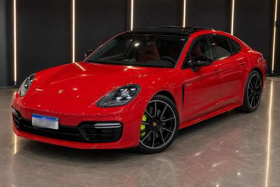 PORSCHE-PANAMERA-2019