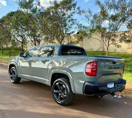 RAM-RAMPAGE-2.0 HURRICANE 4 TURBO GASOLINA R/T 4X4 AUTOMÁTICO RAM-RAMPAGE-2023