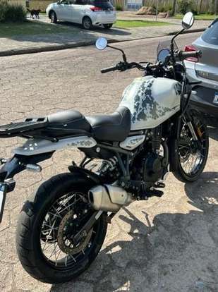 ROYAL ENFIELD-HIMALAYAN 450 KAMET WHITE-2025