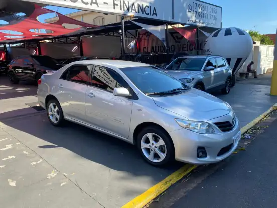 TOYOTA-COROLLA-1.8 GLI 16V FLEX 4P AUTOMÁTICO TOYOTA-COROLLA-2013
