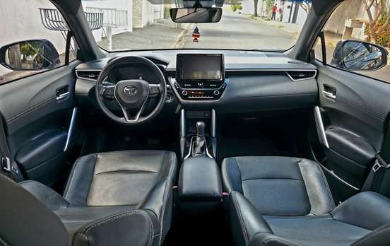 TOYOTA-COROLLA CROSS-2022