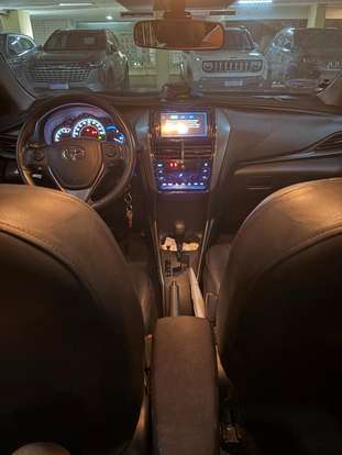 TOYOTA-YARIS-2022