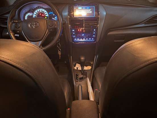 TOYOTA-YARIS-1.5 16V FLEX SEDAN XS CONNECT MULTIDRIVE TOYOTA-YARIS-2022