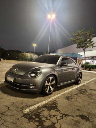 VOLKSWAGEN-FUSCA-2012