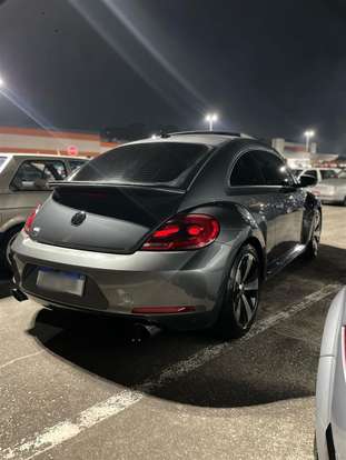 VOLKSWAGEN-FUSCA-2012