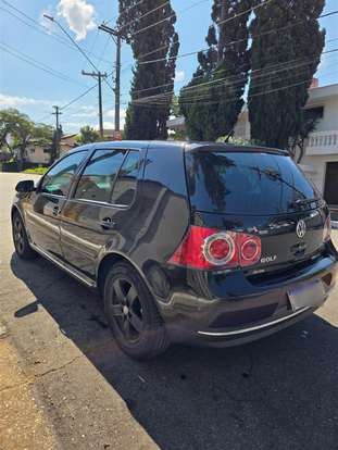 VOLKSWAGEN-GOLF-2007