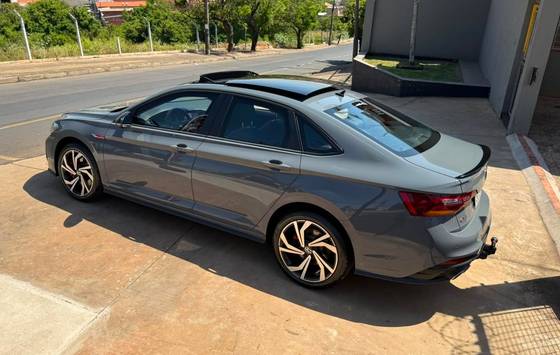 VOLKSWAGEN JETTA 2.0 350 TSI GASOLINA GLI DSG