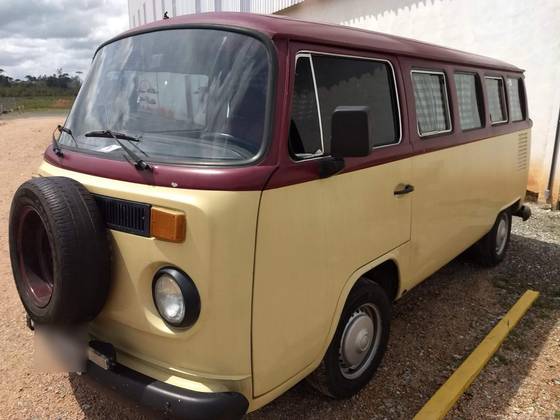 VOLKSWAGEN KOMBI 1.6 LUXO 8V GASOLINA 3P MANUAL