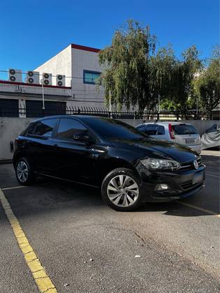 VOLKSWAGEN POLO 1.0 200 TSI COMFORTLINE AUTOMÁTICO