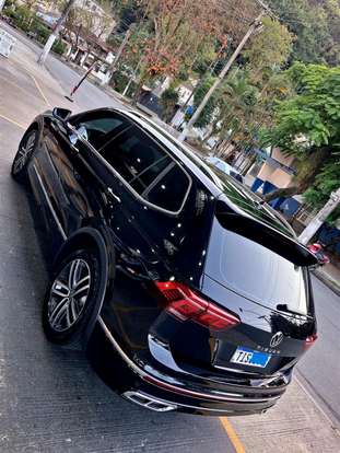 VOLKSWAGEN-TIGUAN-2024