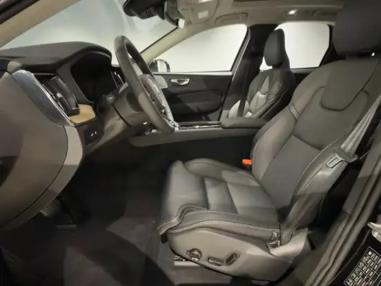 VOLVO-XC60-2026