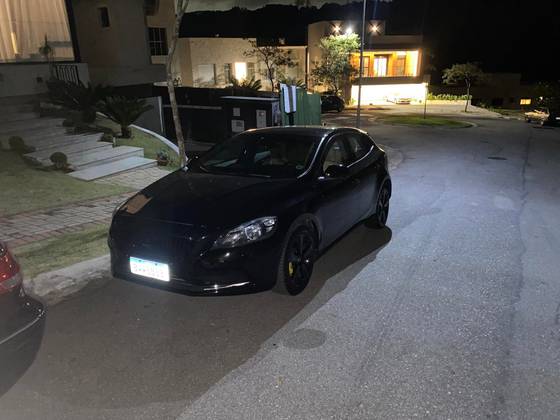 VOLVO V40 2.0 T4 KINETIC GASOLINA 4P AUTOMÁTICO