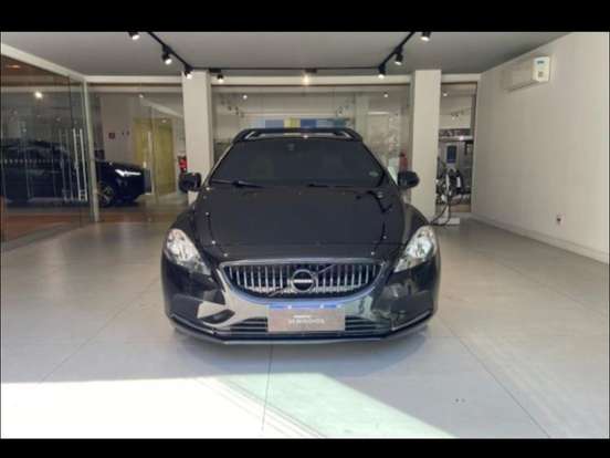VOLVO-V40-2.0 T4 KINETIC GASOLINA 4P AUTOMÁTICO VOLVO-V40-2018