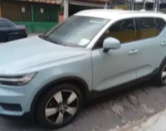 VOLVO XC40 2.0 T5 GASOLINA MOMENTUM AWD GEARTRONIC VOLVO XC40 2.0 T5 GASOLINA MOMENTUM AWD GEARTRONIC