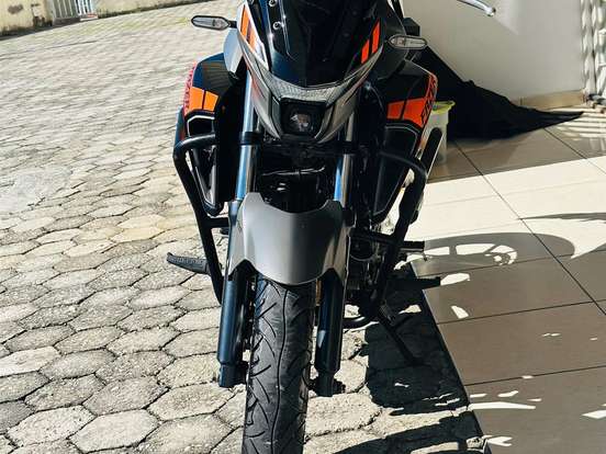 YAMAHA-FZ25 FAZER CONNECTED ABS YAMAHA-FZ25 FAZER CONNECTED ABS-2025