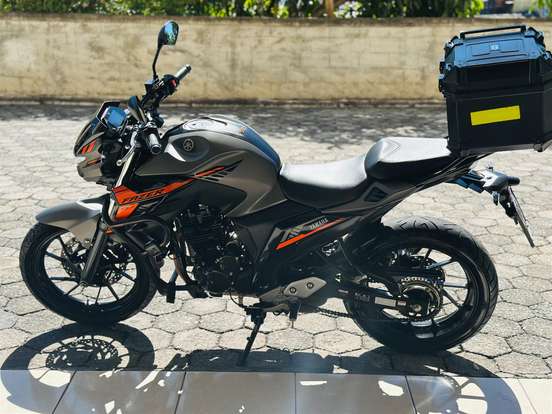 YAMAHA-FZ25 FAZER CONNECTED ABS YAMAHA-FZ25 FAZER CONNECTED ABS-2025
