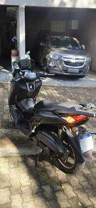 YAMAHA-NMAX CONNECTED 160 SE ABS-2023