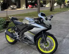 YAMAHA YZF R15 YAMAHA YZF R15