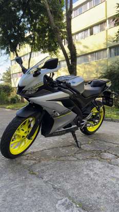 YAMAHA-YZF R15-2024