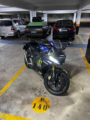 YAMAHA YZF R3 MONSTER ABS 