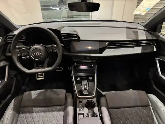 AUDI-A3-2.0 40 TFSI GASOLINA SEDAN PERFORMANCE BLACK S-TRONIC AUDI-A3-2026