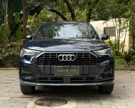 AUDI-Q3-2020